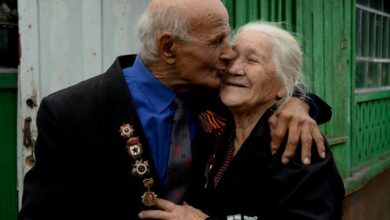 harrison ford s first marriage