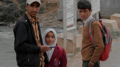 jennifer aniston s family dynamics