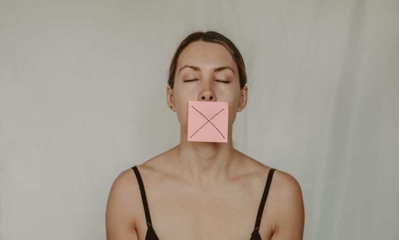 revealing hidden communication signals