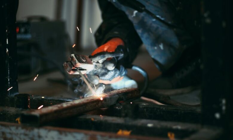 luminous arc driving potential